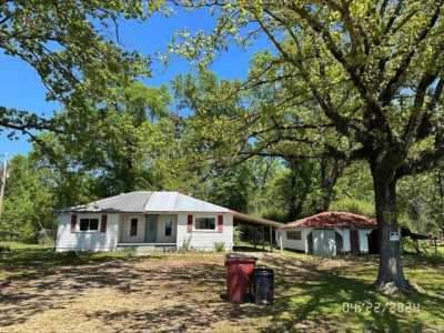 Home For Sale in Hampton, Arkansas