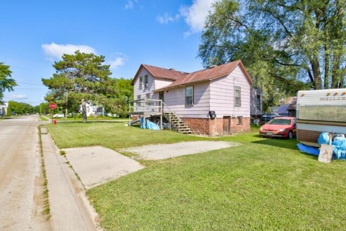 Picture of Home For Sale in Oconto, Wisconsin, United States