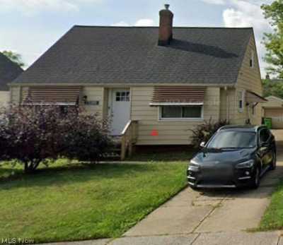 Home For Sale in Garfield Heights, Ohio