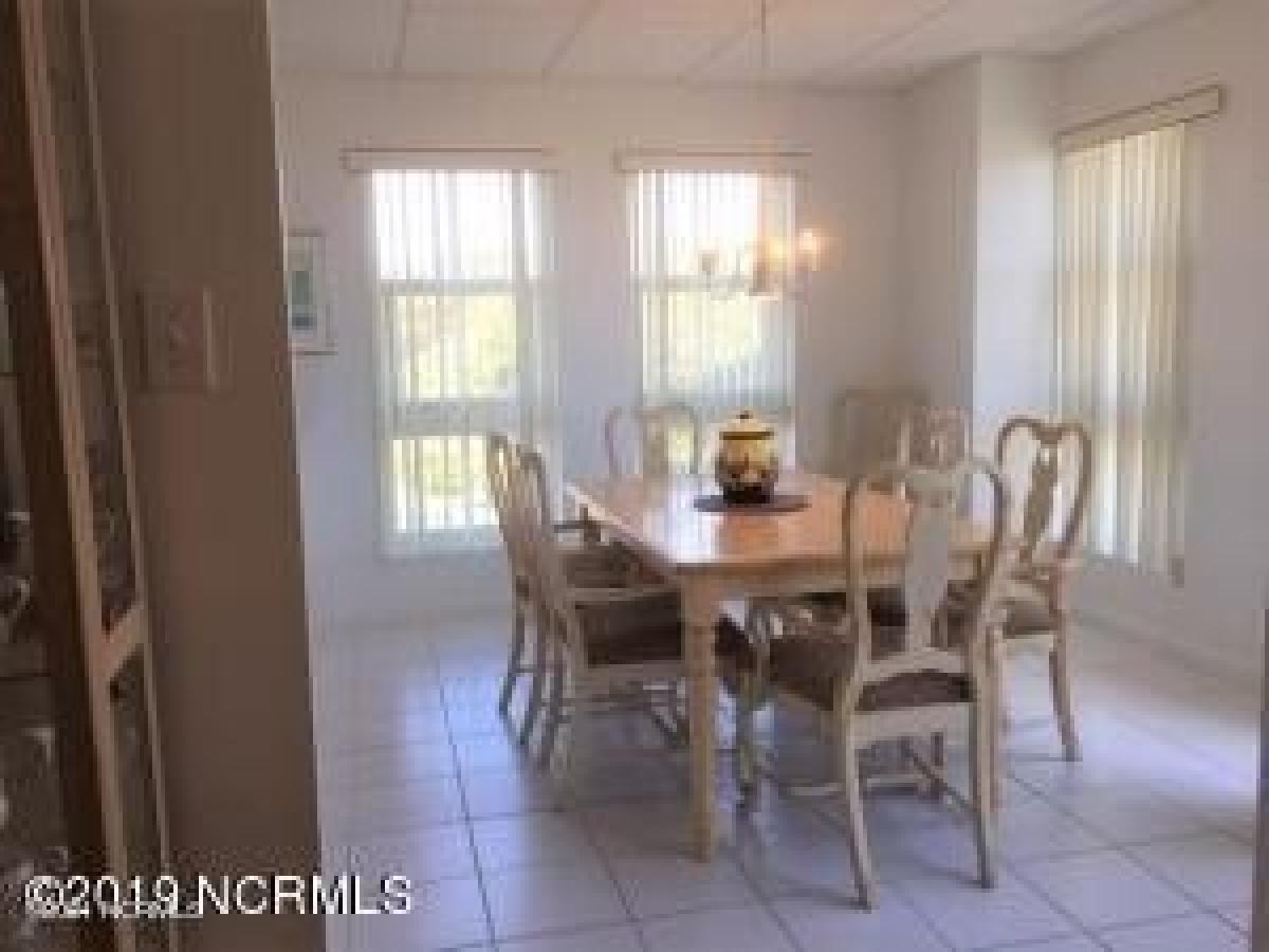 Picture of Home For Rent in North Topsail Beach, North Carolina, United States