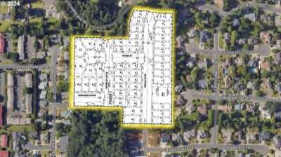 Residential Land For Sale in Salem, Oregon