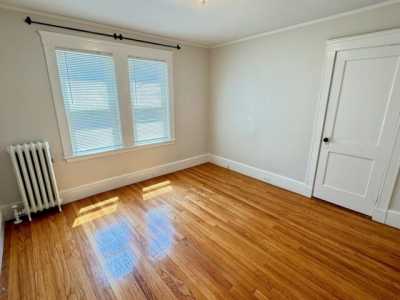 Apartment For Rent in Newton, Massachusetts