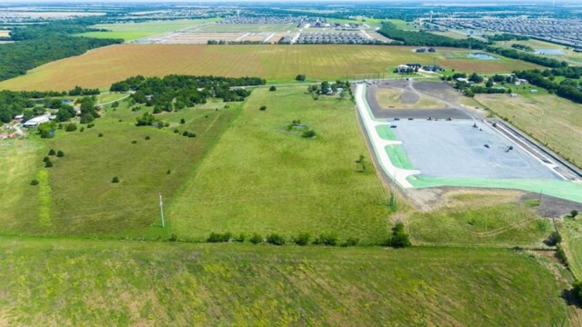 Picture of Residential Land For Sale in Royse City, Texas, United States