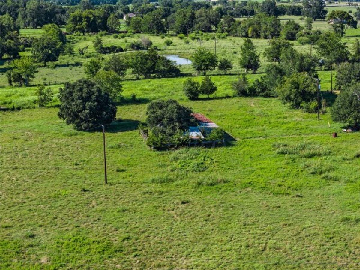 Picture of Residential Land For Sale in Chappell Hill, Texas, United States