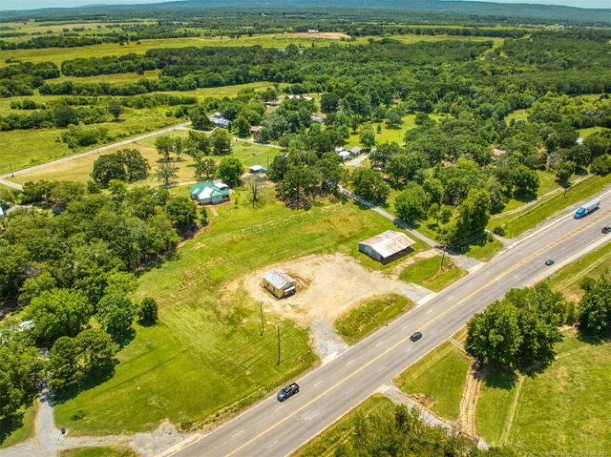 Picture of Residential Land For Sale in Kiowa, Oklahoma, United States