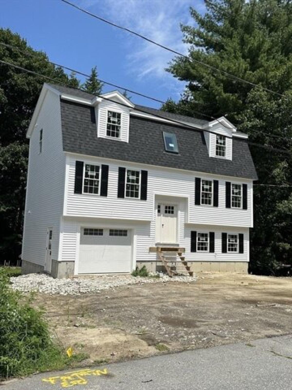 Picture of Home For Sale in Methuen, Massachusetts, United States