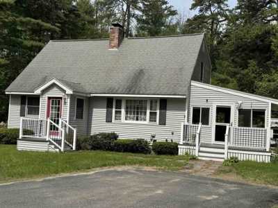 Home For Sale in Ossipee, New Hampshire