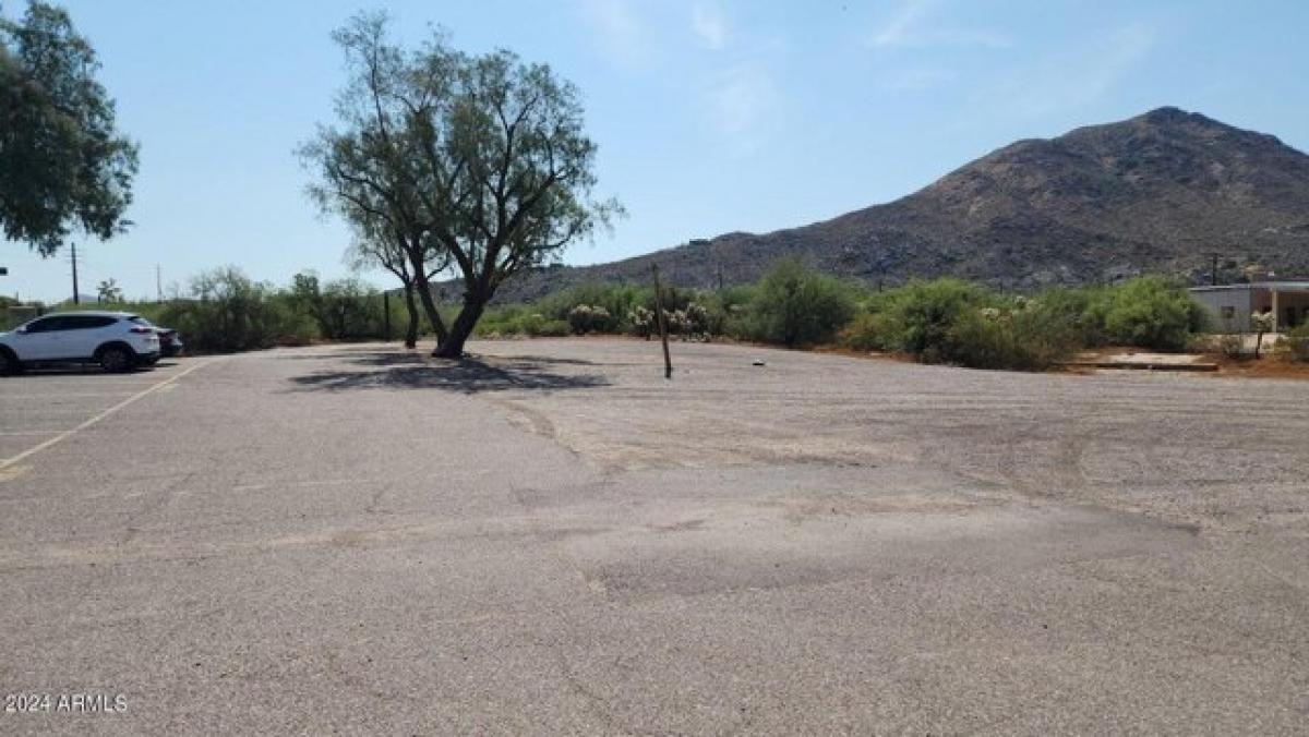 Picture of Residential Land For Sale in Cave Creek, Arizona, United States