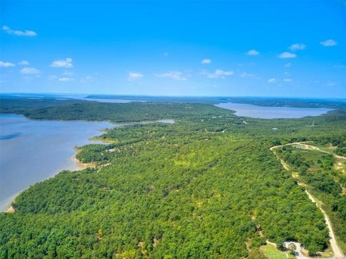 Picture of Residential Land For Sale in Eufaula, Oklahoma, United States