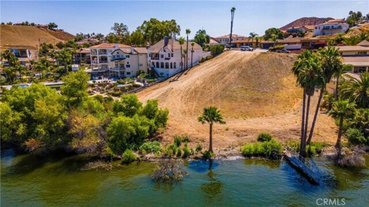 Picture of Residential Land For Sale in Canyon Lake, California, United States