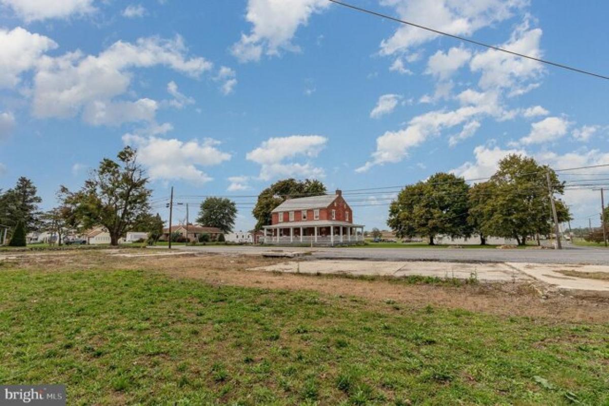 Picture of Residential Land For Sale in Walnut Bottom, Pennsylvania, United States