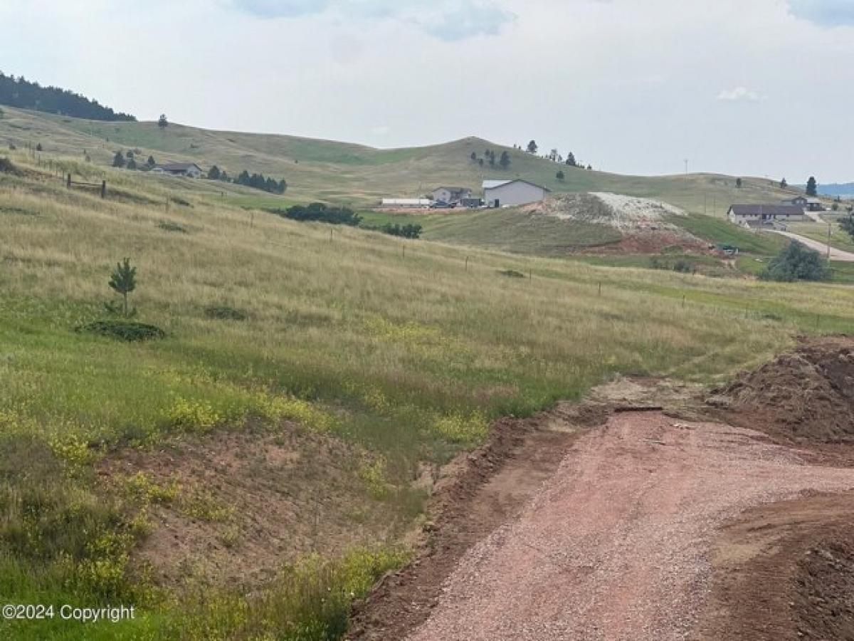 Picture of Home For Sale in Sundance, Wyoming, United States