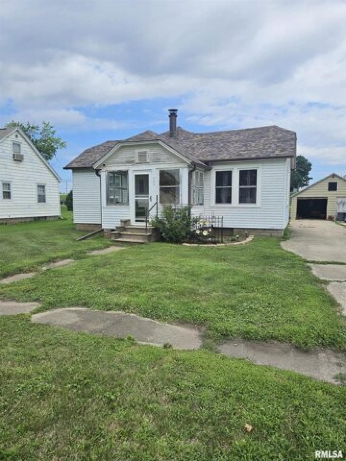 Picture of Home For Sale in Colona, Illinois, United States