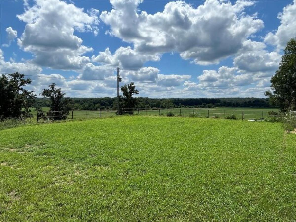 Picture of Home For Sale in Foley, Missouri, United States