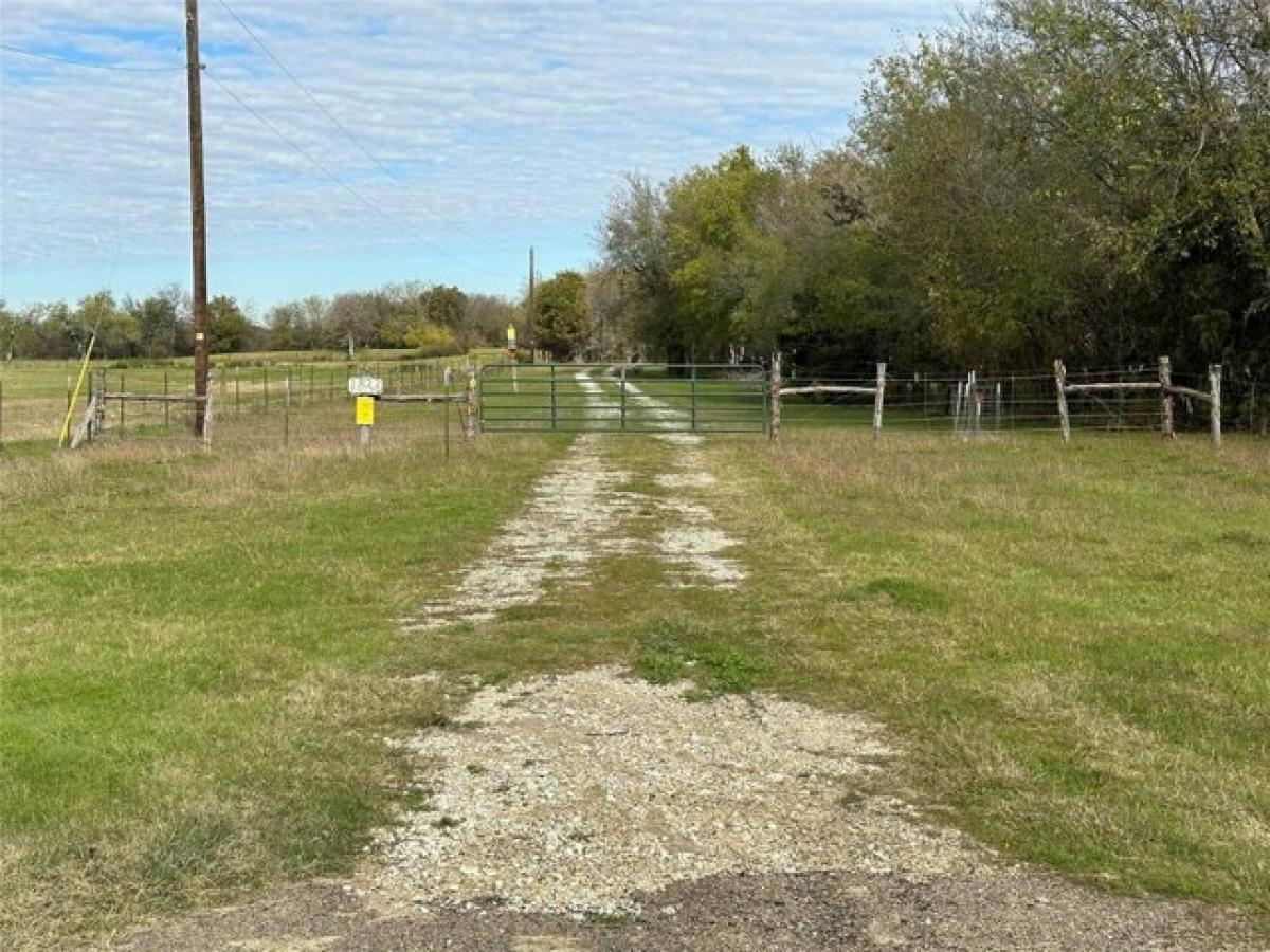 Picture of Residential Land For Sale in Wortham, Texas, United States