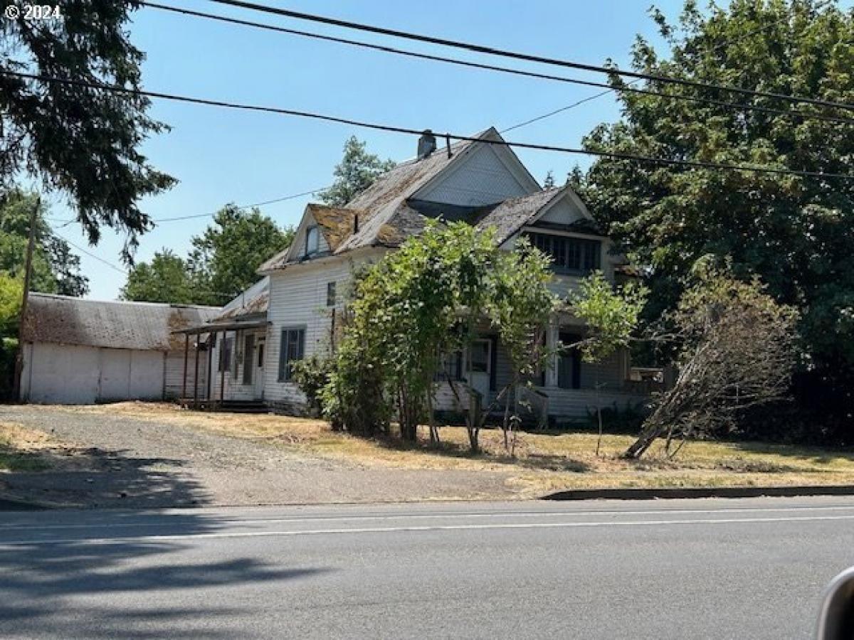 Picture of Home For Sale in Cottage Grove, Oregon, United States