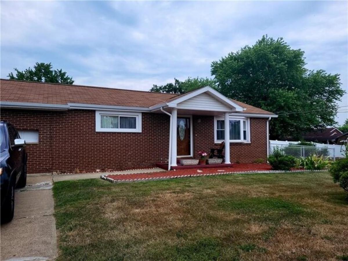 Picture of Home For Sale in Monaca, Pennsylvania, United States