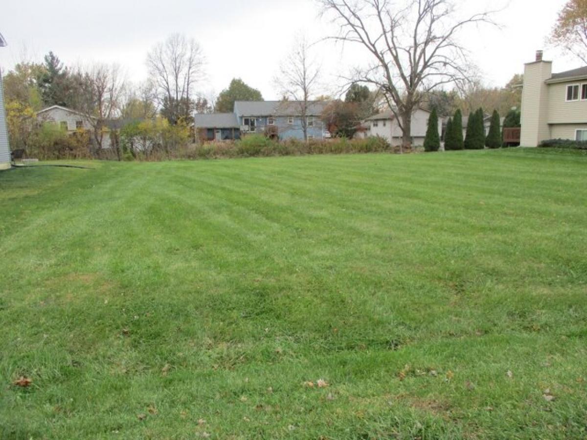 Picture of Residential Land For Sale in Crown Point, Indiana, United States