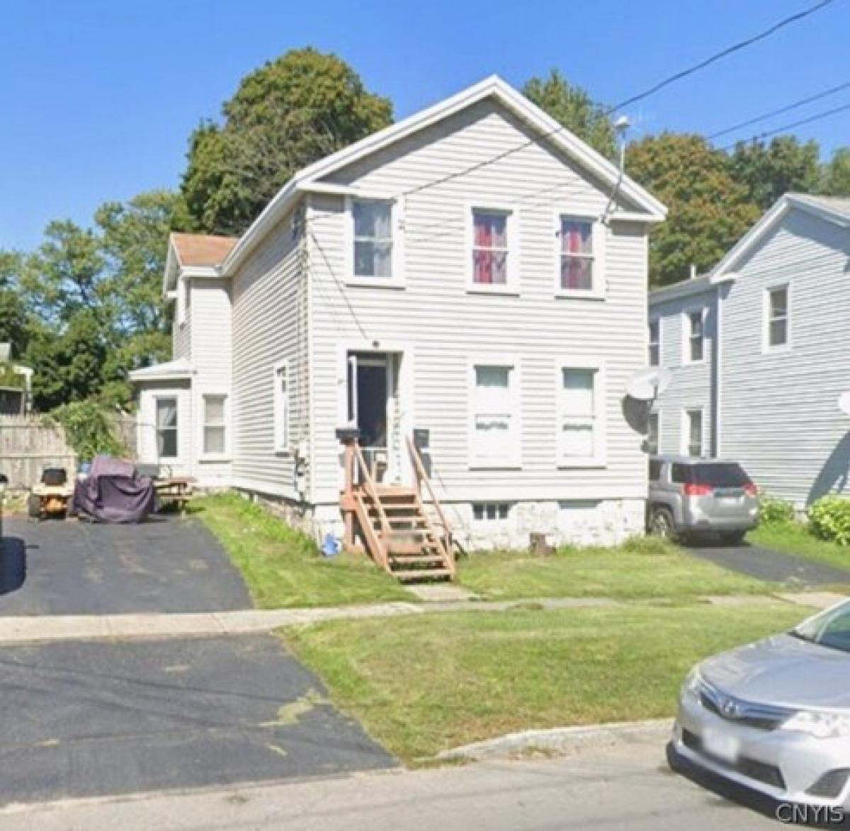 Picture of Home For Sale in Auburn, New York, United States