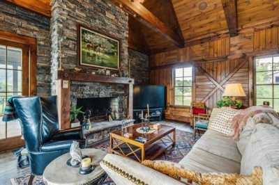 Home For Sale in Fall Branch, Tennessee