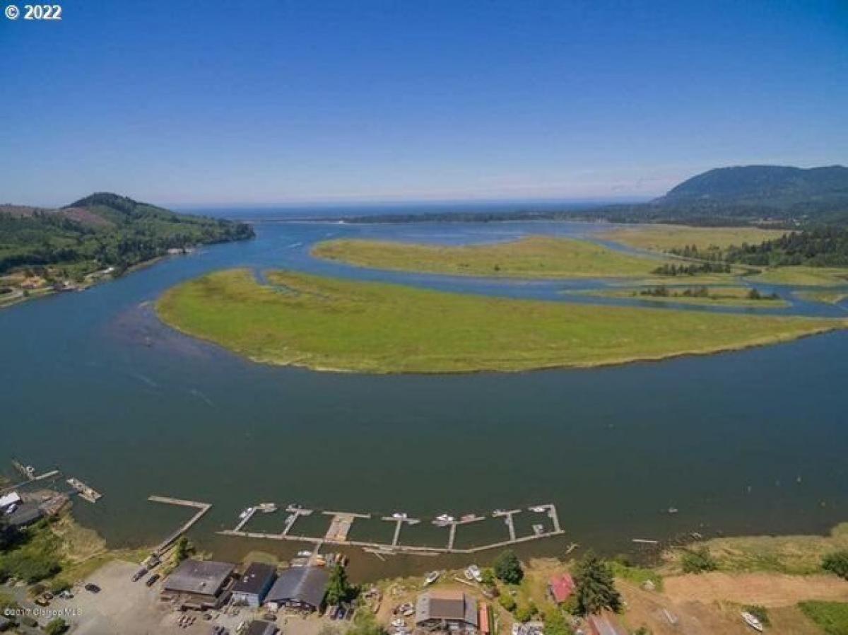 Picture of Residential Land For Sale in Wheeler, Oregon, United States