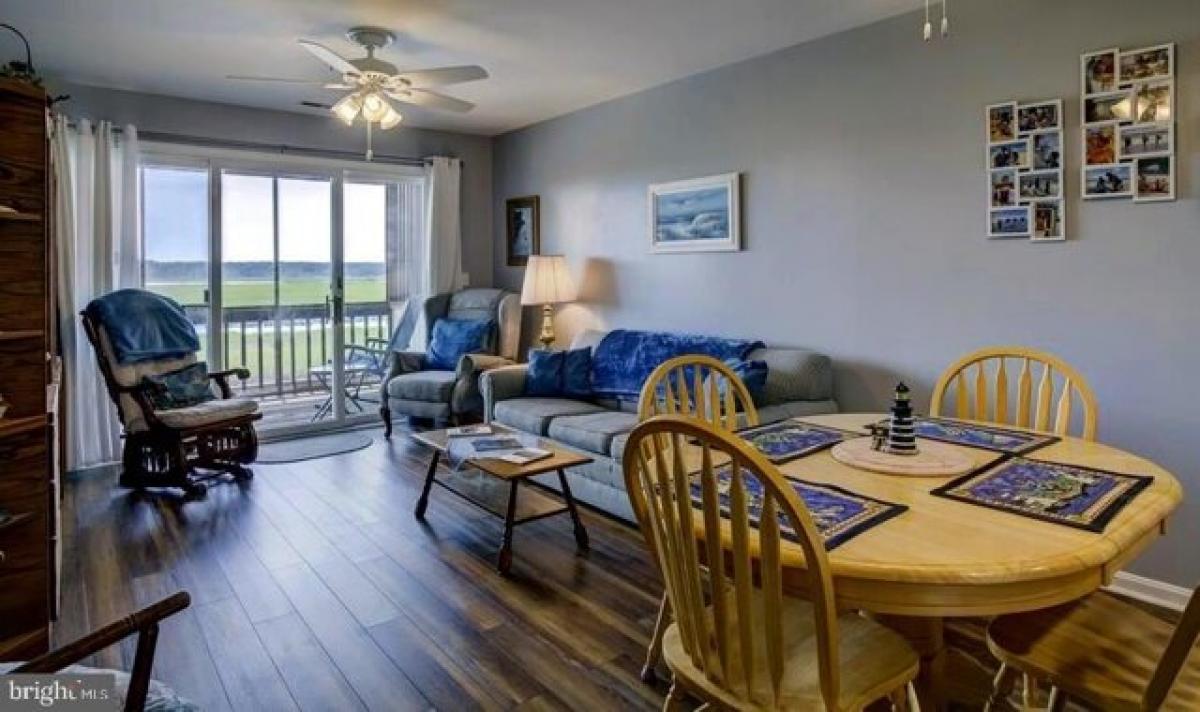 Picture of Home For Sale in Chincoteague, Virginia, United States