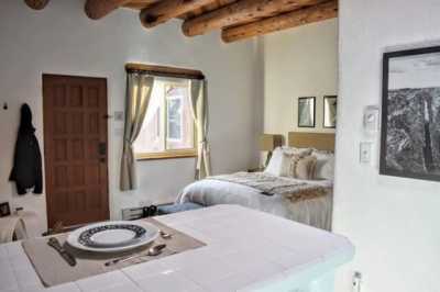 Home For Sale in Taos, New Mexico