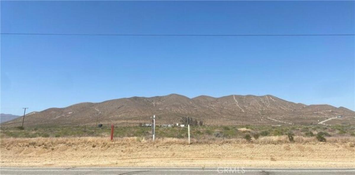 Picture of Residential Land For Sale in Rosamond, California, United States