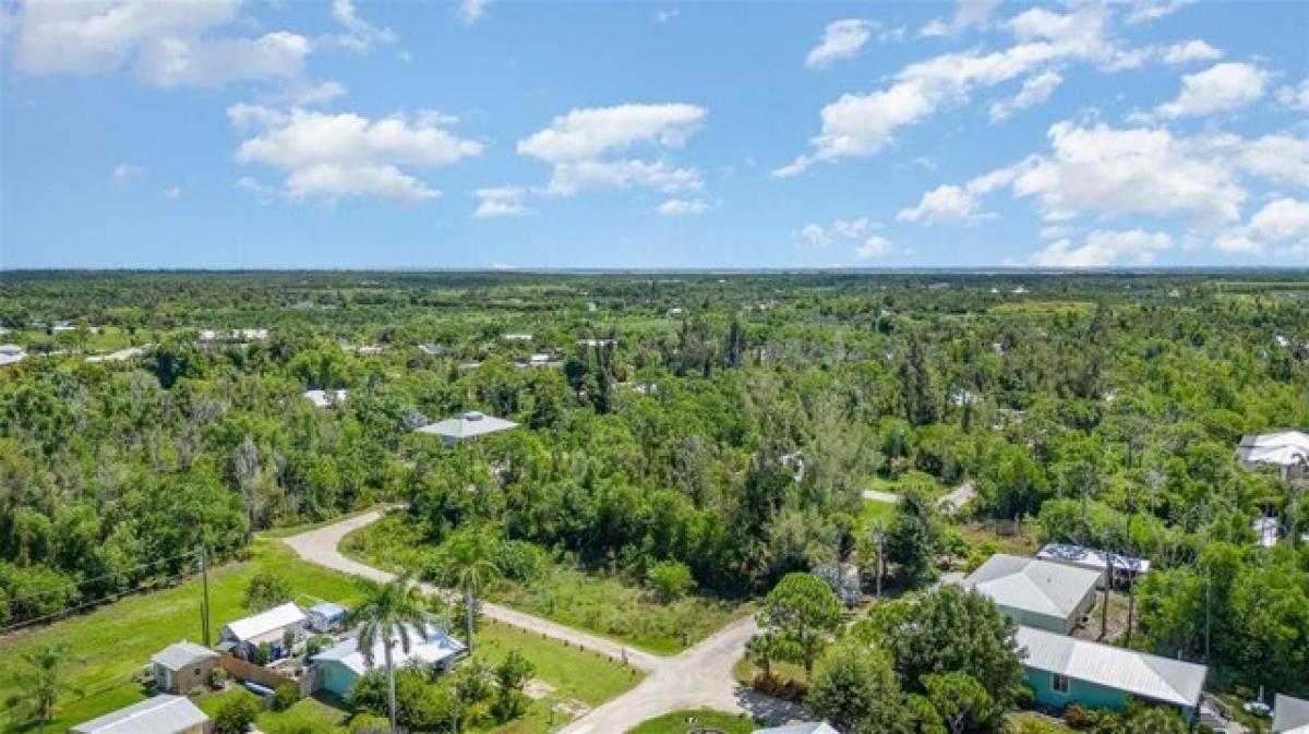 Picture of Residential Land For Sale in Bokeelia, Florida, United States