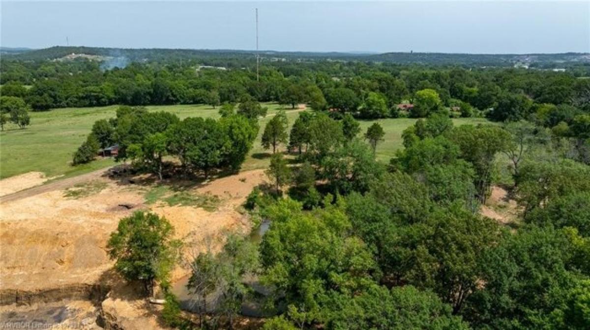 Picture of Residential Land For Sale in Van Buren, Arkansas, United States