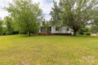 Home For Sale in Great Falls, South Carolina