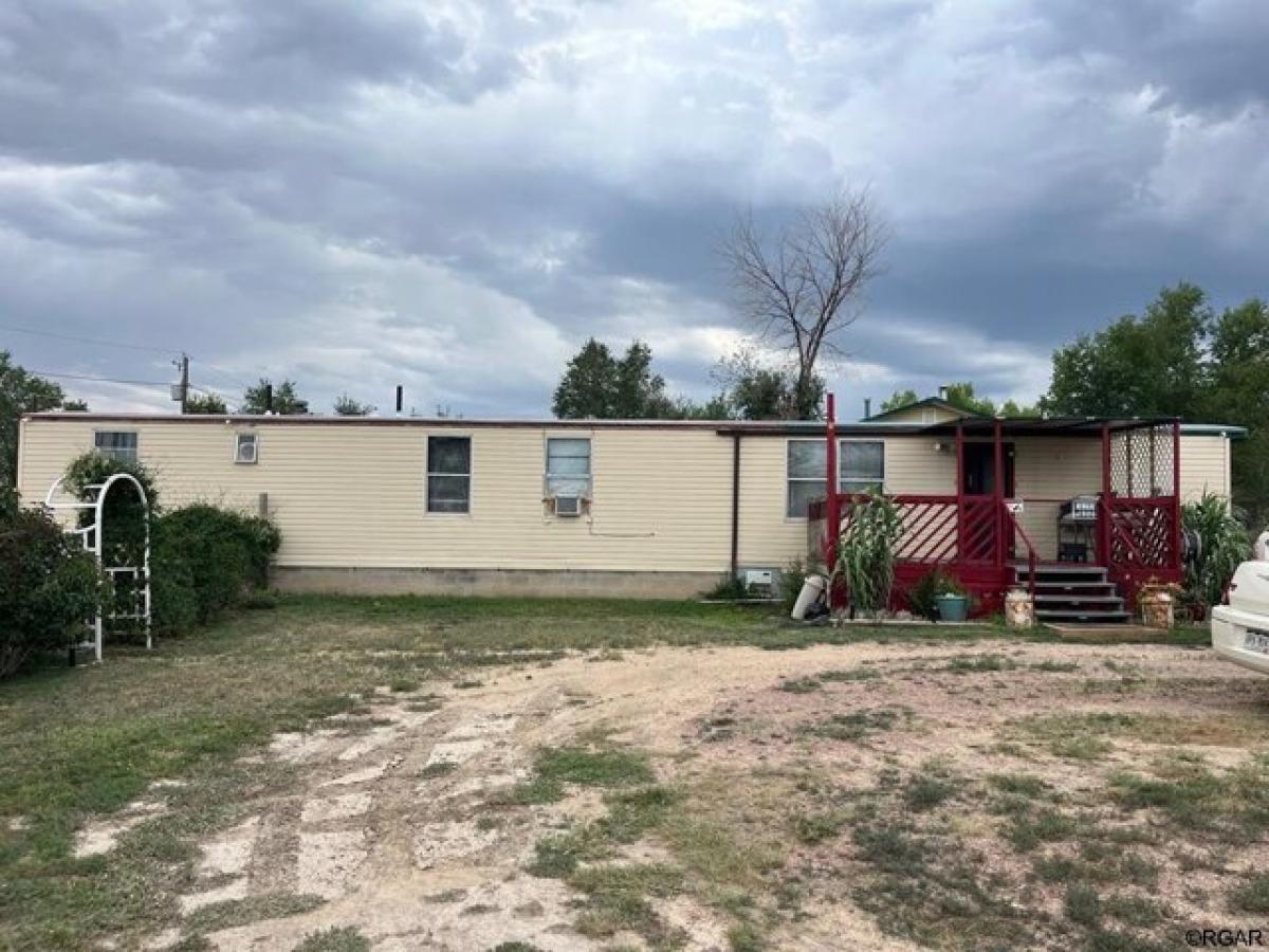 Picture of Home For Sale in Penrose, Colorado, United States