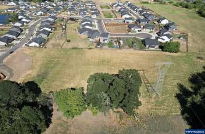 Residential Land For Sale in Albany, Oregon