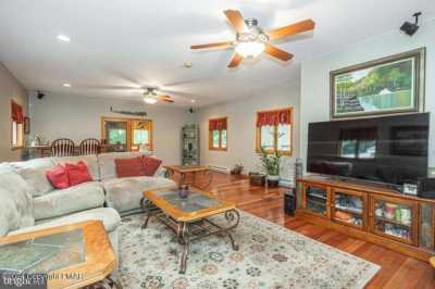 Home For Sale in Blakeslee, Pennsylvania