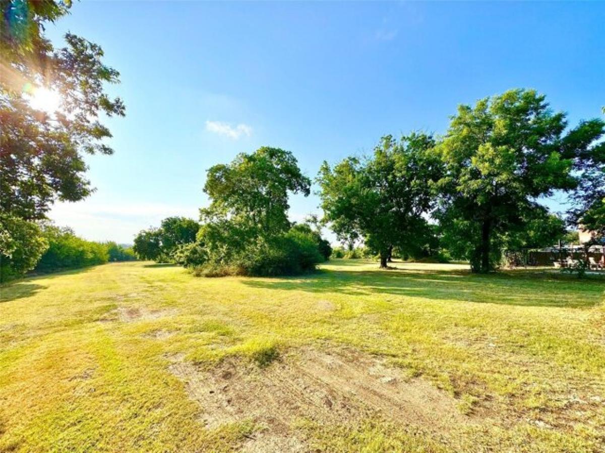 Picture of Residential Land For Sale in Haltom City, Texas, United States