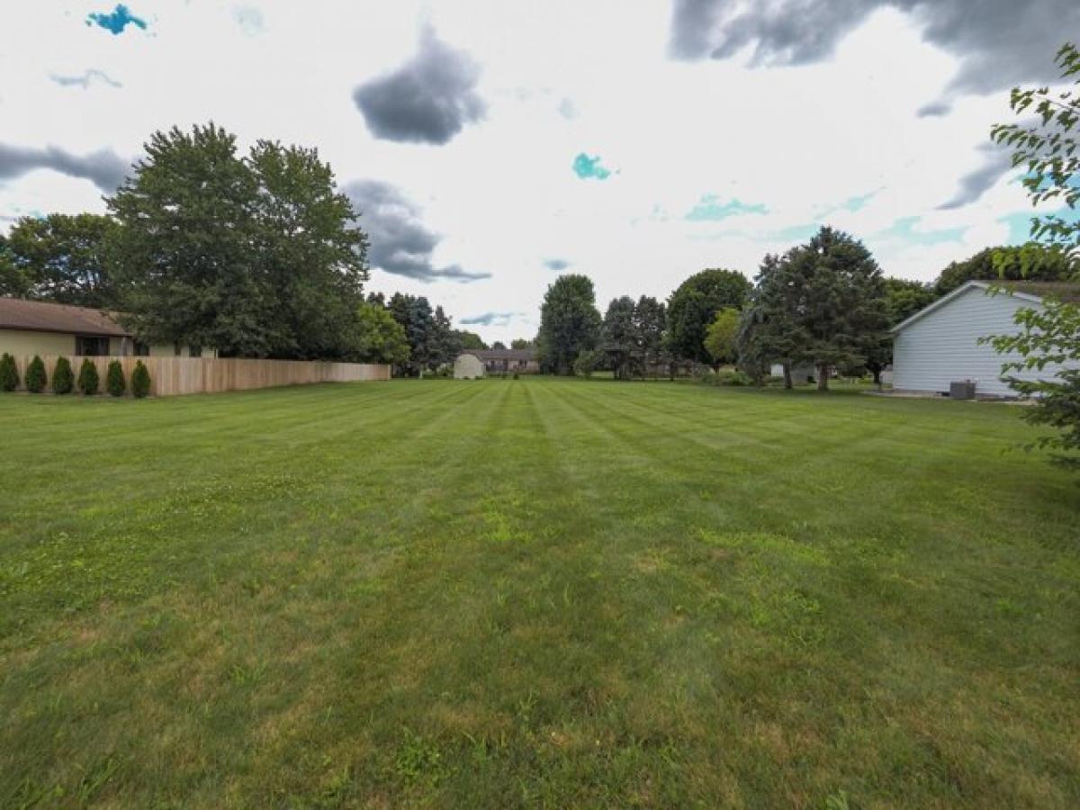 Picture of Residential Land For Sale in Schoolcraft, Michigan, United States