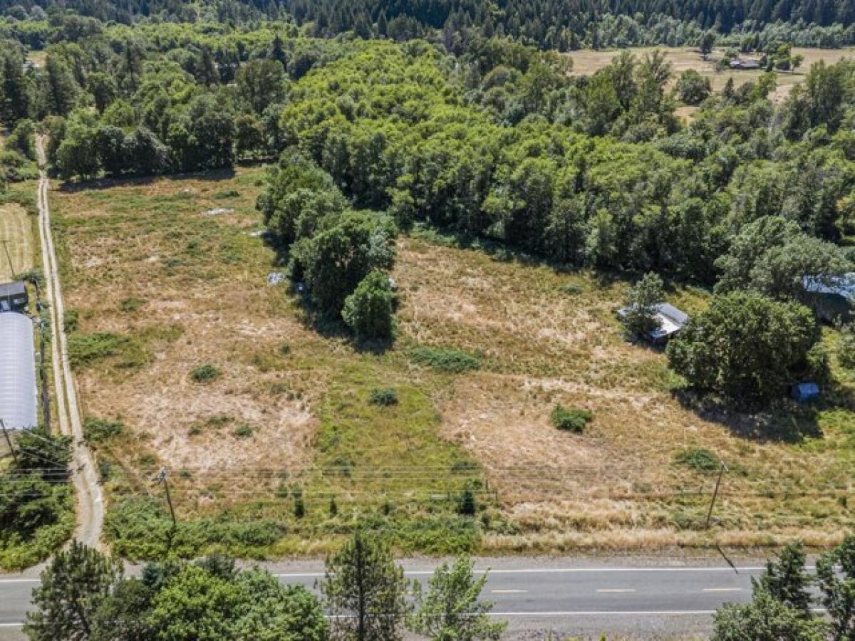 Picture of Home For Sale in Azalea, Oregon, United States