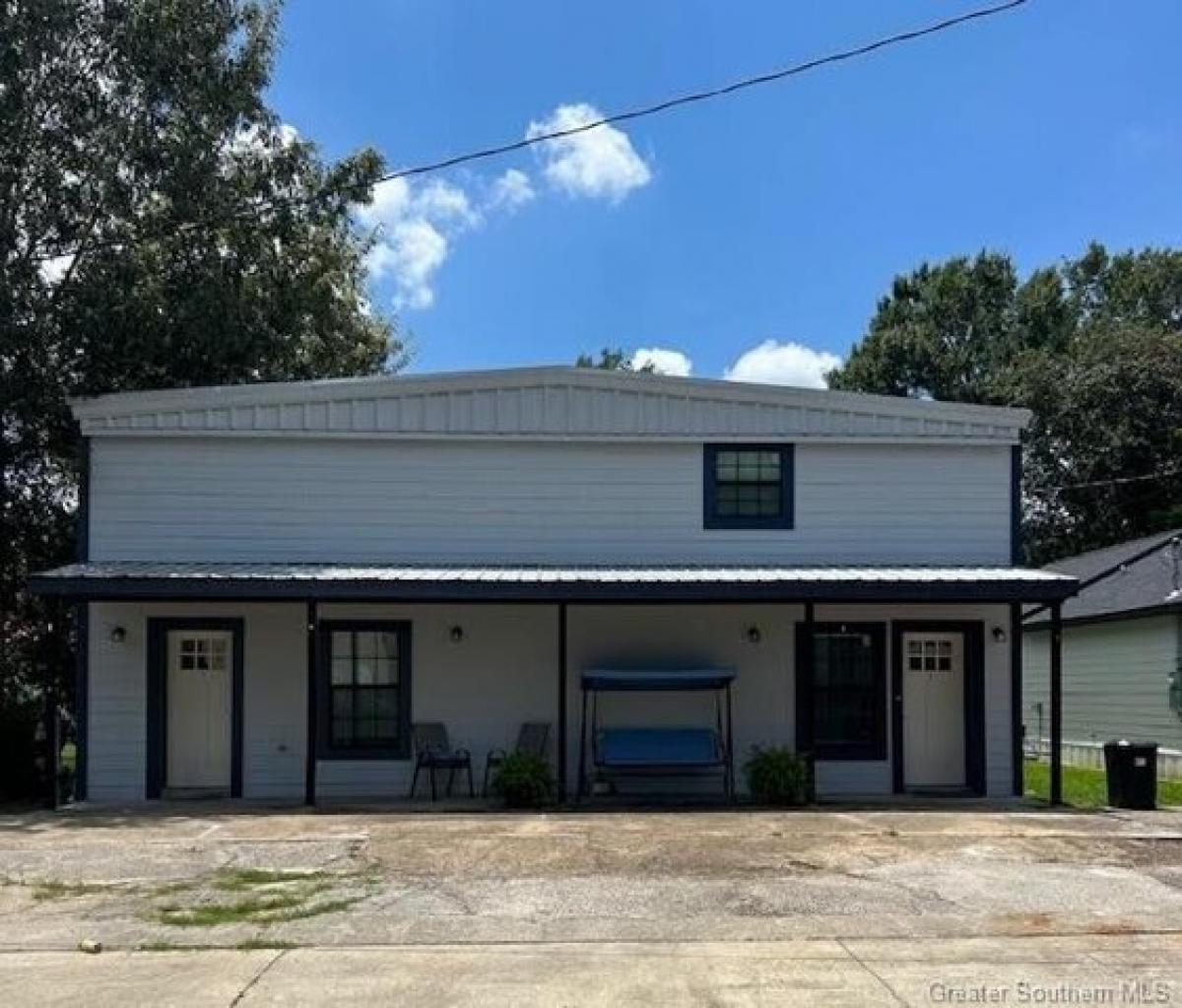 Picture of Home For Sale in Kinder, Louisiana, United States