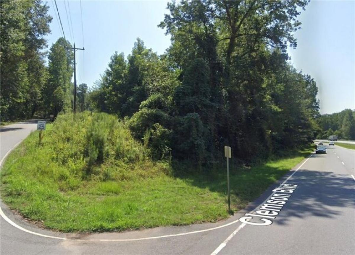 Picture of Residential Land For Sale in Anderson, South Carolina, United States