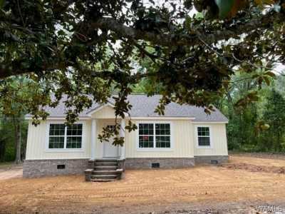 Home For Sale in Aliceville, Alabama