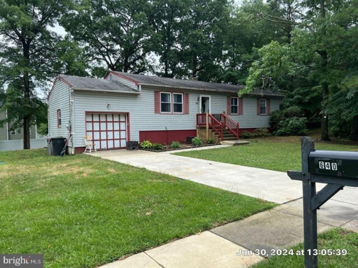 Picture of Home For Sale in Deptford, New Jersey, United States