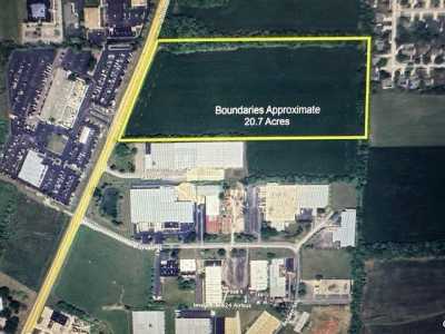 Residential Land For Sale in McHenry, Illinois