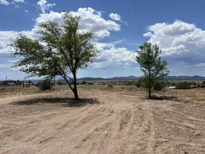 Residential Land For Sale in Paulden, Arizona