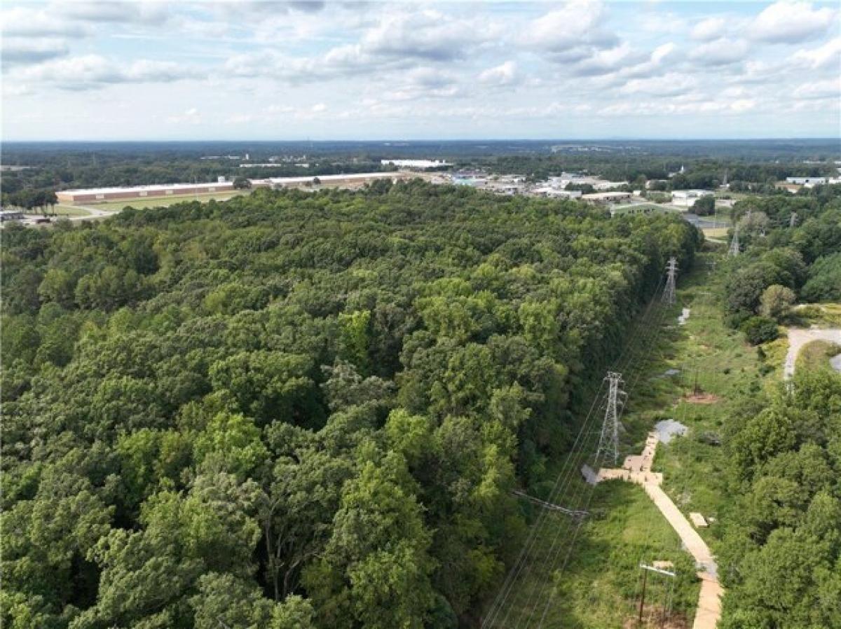 Picture of Residential Land For Sale in Anderson, South Carolina, United States