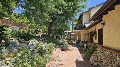 Home For Sale in Agoura Hills, California