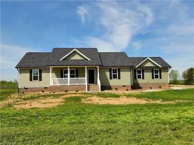 Home For Sale in Stokesdale, North Carolina