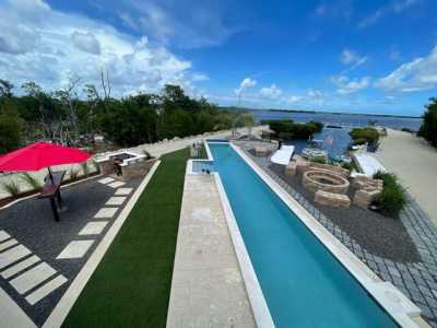 Home For Sale in Big Pine Key, Florida