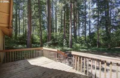 Home For Sale in Yacolt, Washington