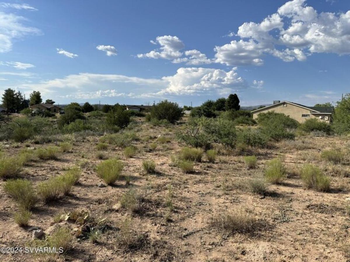 Picture of Residential Land For Sale in Rimrock, Arizona, United States