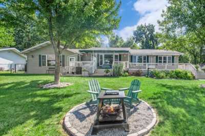 Home For Sale in Edwardsburg, Michigan